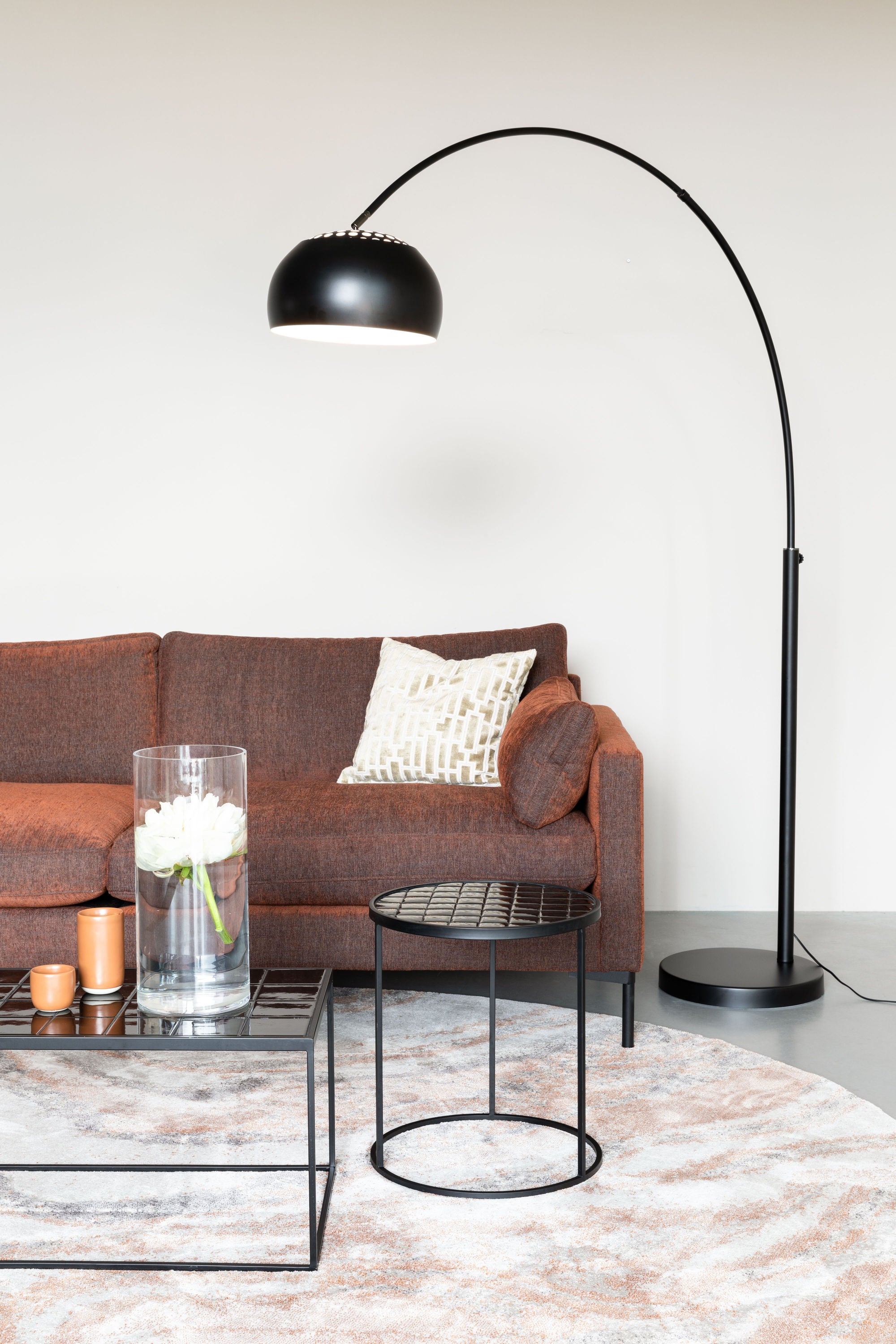 Zuiver Metal Bow Black Floor Lamp